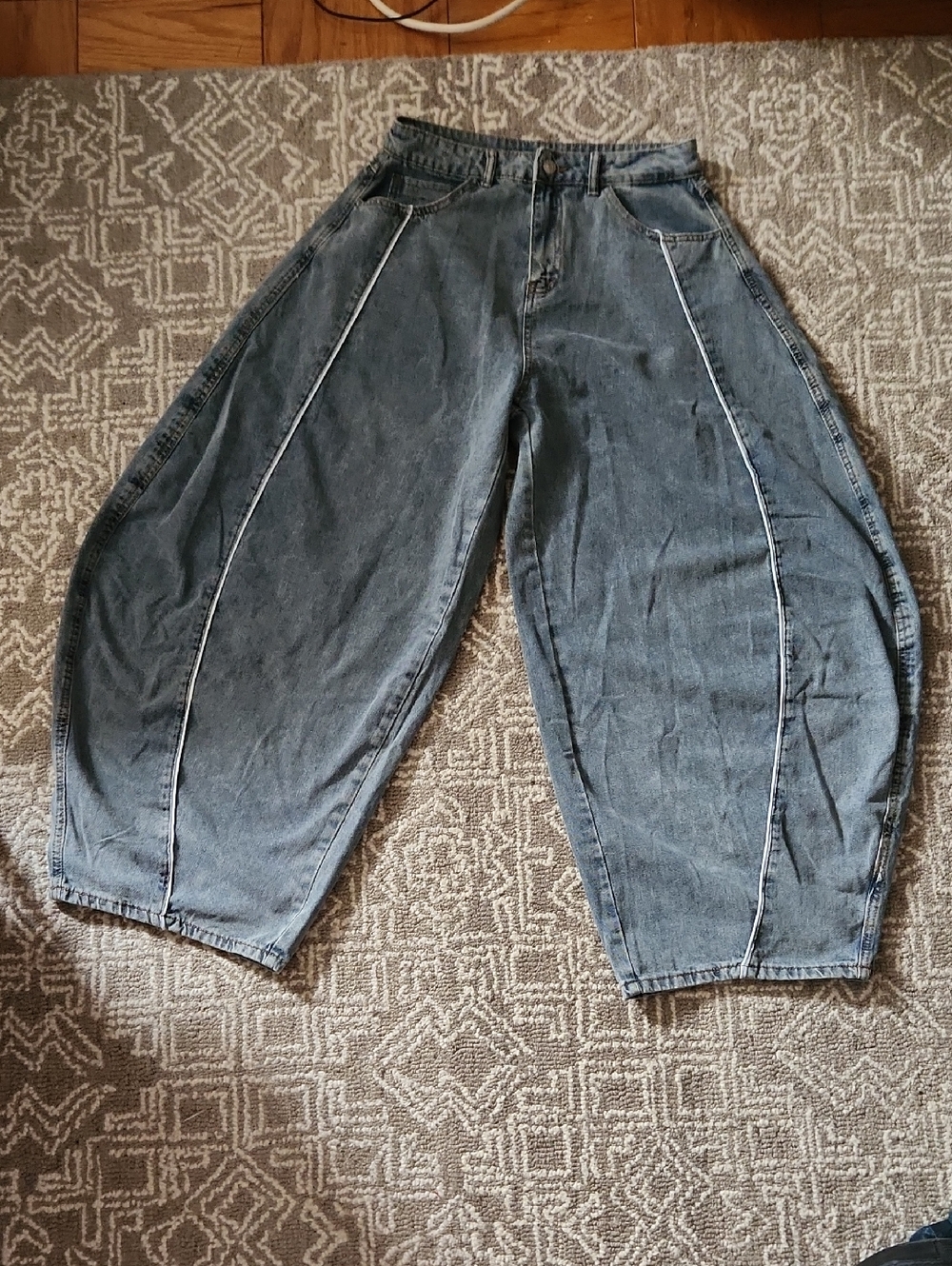 Courez Light Blue Washed Baggy Balloon Leg Jeans - Size 26 - Picture 2 of 9